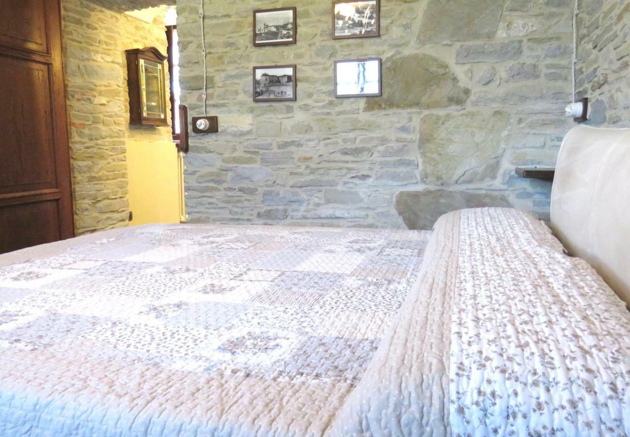 Appartamenti Cenni - Relais Su Lago Varsi エクステリア 写真